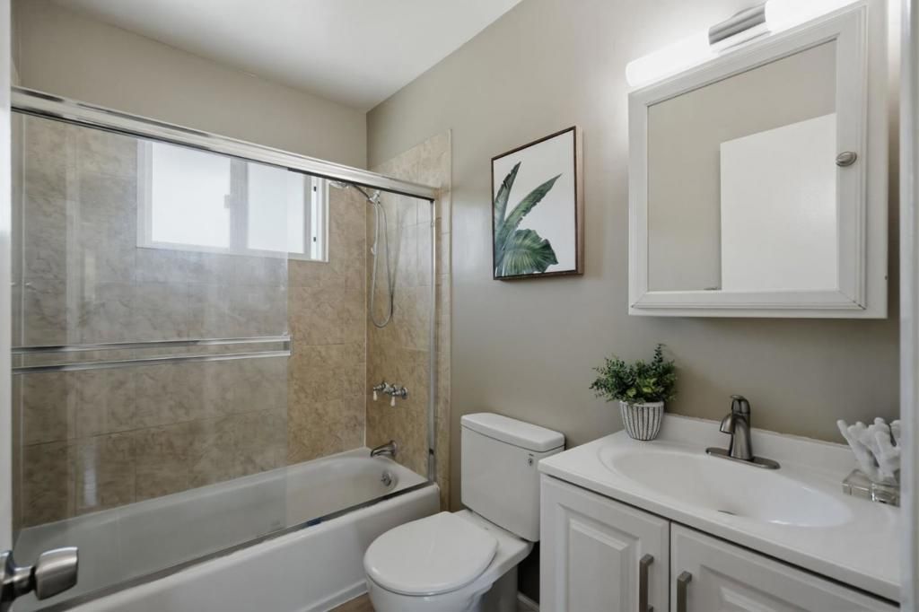 Image 28 of property listing at 847 Alderbrook Lane, Cupertino, CA 95014