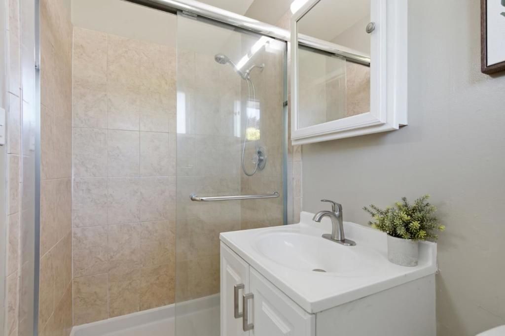 Image 30 of property listing at 847 Alderbrook Lane, Cupertino, CA 95014