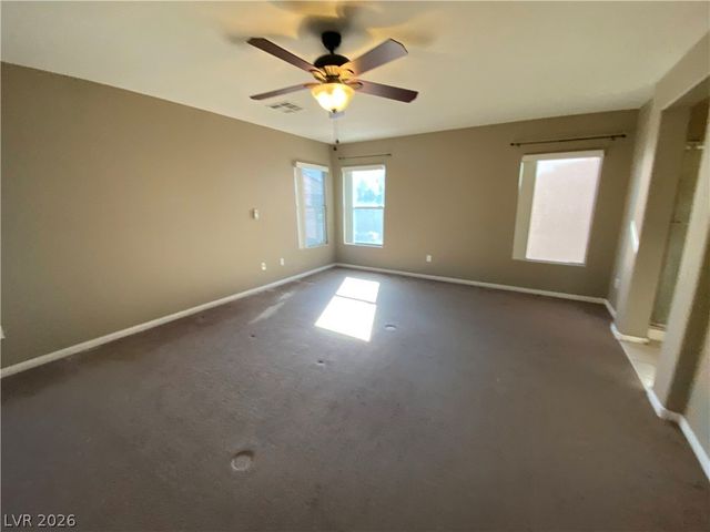 136 Temple Wood Court, Las Vegas, NV 89148