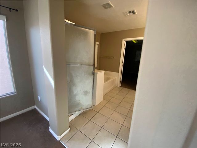 136 Temple Wood Court, Las Vegas, NV 89148