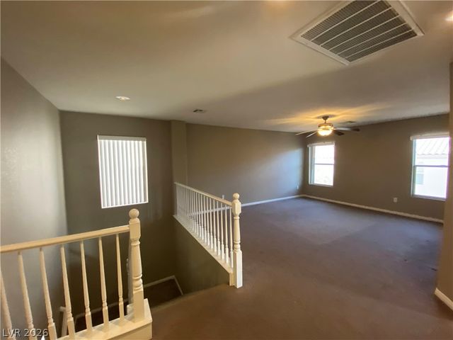 136 Temple Wood Court, Las Vegas, NV 89148