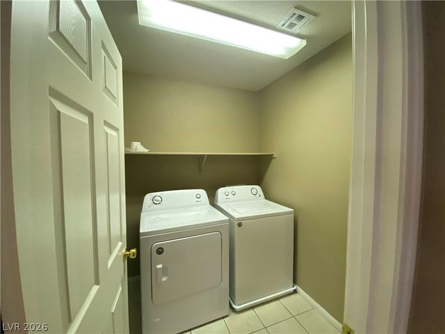 136 Temple Wood Court, Las Vegas, NV 89148