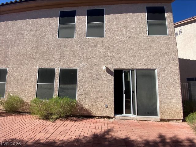 136 Temple Wood Court, Las Vegas, NV 89148
