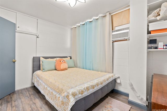 1119 Kokea Street C201, Honolulu, HI 96817