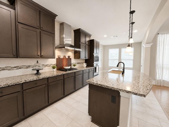 12423 Britta Lane, Texas City, TX 77568