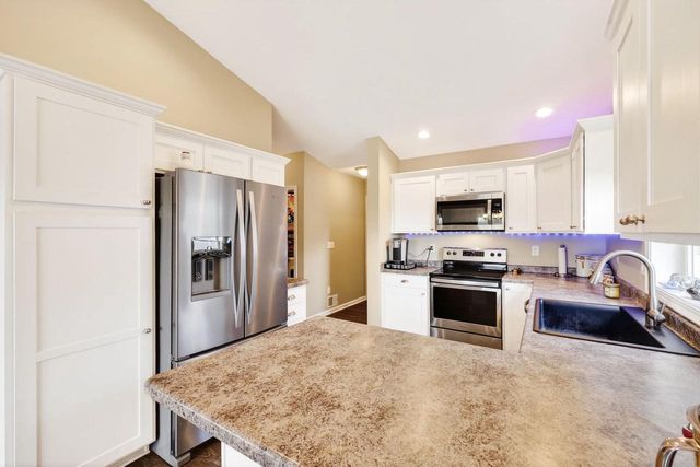 2516 S Terrace Street, Janesville, WI 53546