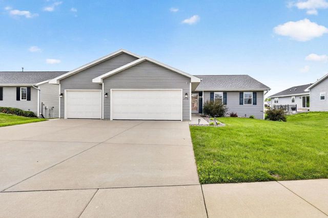 2516 S Terrace Street, Janesville, WI 53546