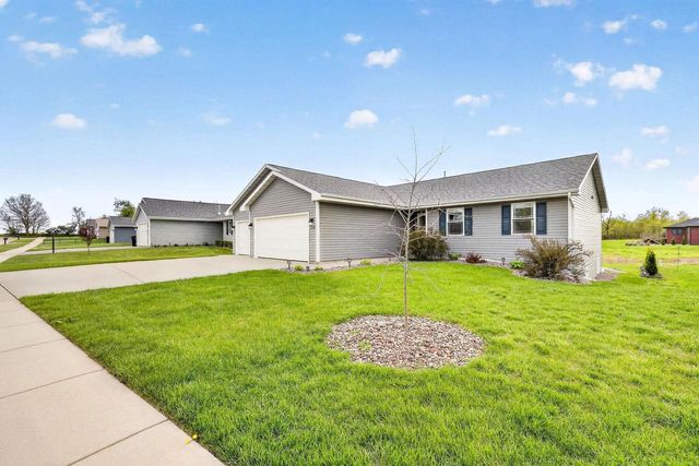 2516 S Terrace Street, Janesville, WI 53546