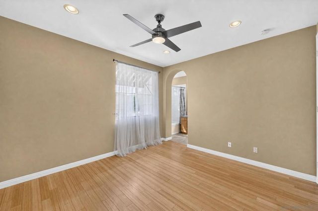 2985 Farragut Rd, San Diego, CA 92106
