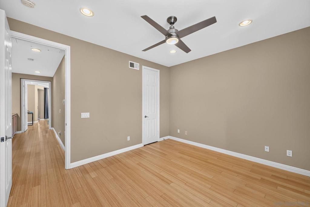 Image 47 of property listing at 2985 Farragut Rd, San Diego, CA 92106