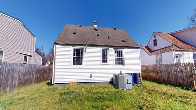 3307 Arlington PL, Portsmouth, VA 23707