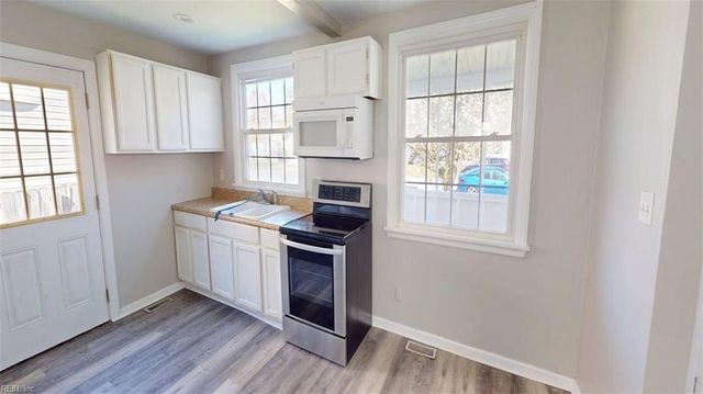 3307 Arlington PL, Portsmouth, VA 23707