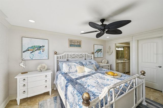 5770 MIDNIGHT PASS ROAD C601, Sarasota, FL 34242