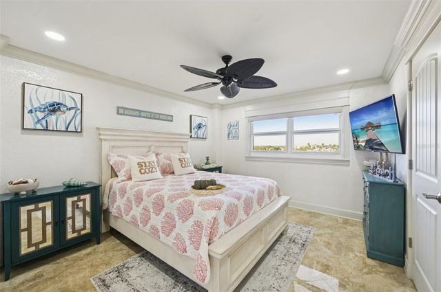 5770 MIDNIGHT PASS ROAD C601, Sarasota, FL 34242