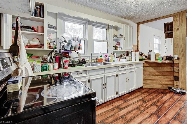 124 Council Street, Thomasville, NC 27360