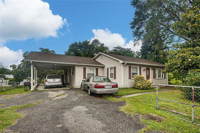 124 Council Street, Thomasville, NC 27360