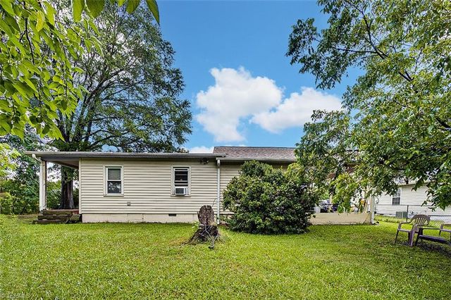 124 Council Street, Thomasville, NC 27360