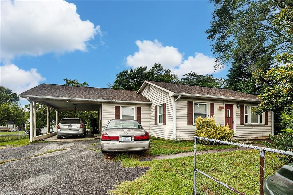 124 Council Street, Thomasville, NC 27360