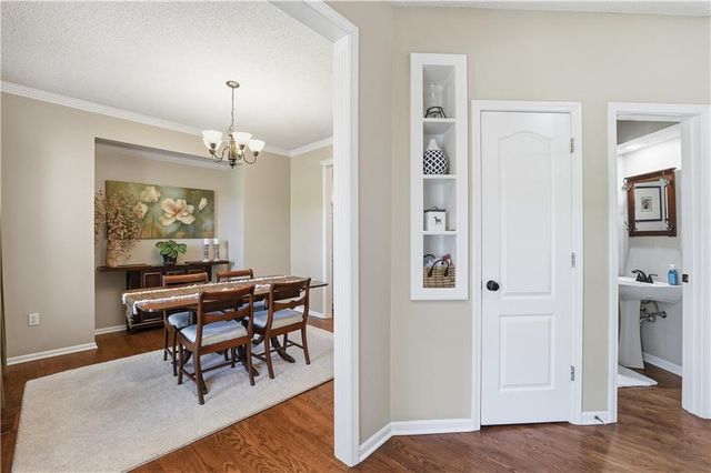 14415 S Summit Street, Olathe, KS 66062