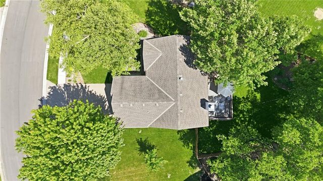 14415 S Summit Street, Olathe, KS 66062