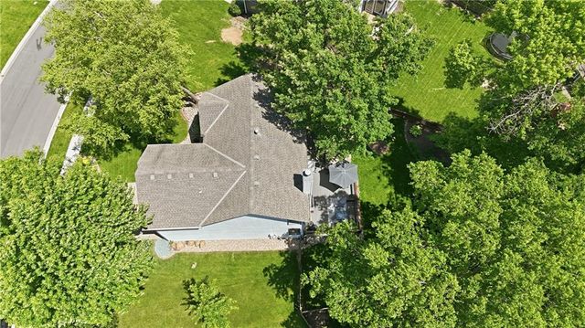 14415 S Summit Street, Olathe, KS 66062