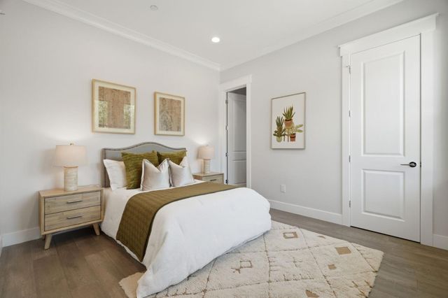 18823 Casa Blanca Lane, Saratoga, CA 95070