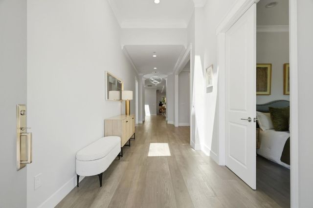 18823 Casa Blanca Lane, Saratoga, CA 95070
