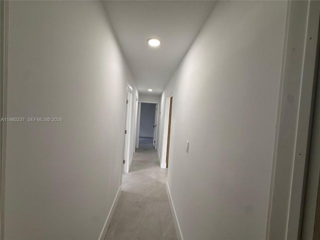 4020 NW 93rd Way, Sunrise, FL 33351