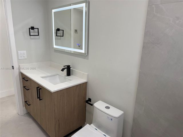 4020 NW 93rd Way, Sunrise, FL 33351