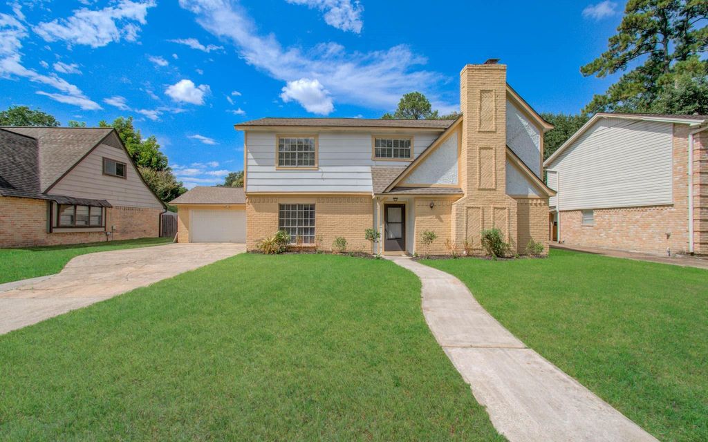 7522 Fernbrook Lane, Houston, TX 77070