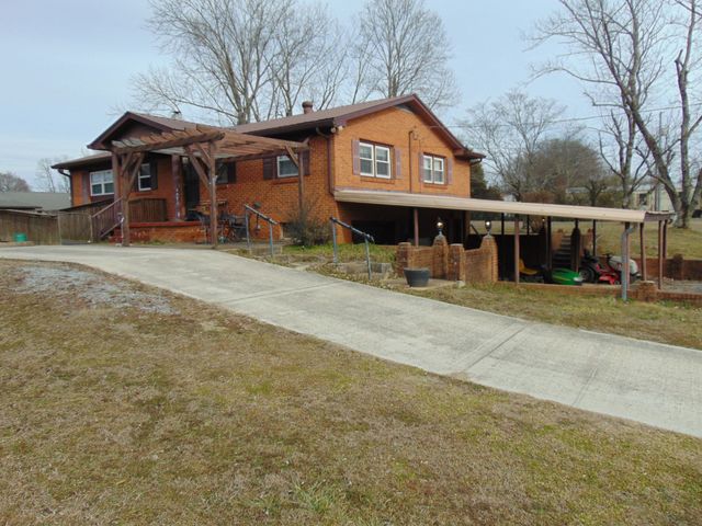 47 Simmons Cir, Fayetteville, TN 37334