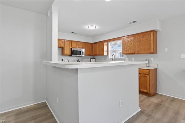 28 Allison Sutton DR, Hampton, VA 23669