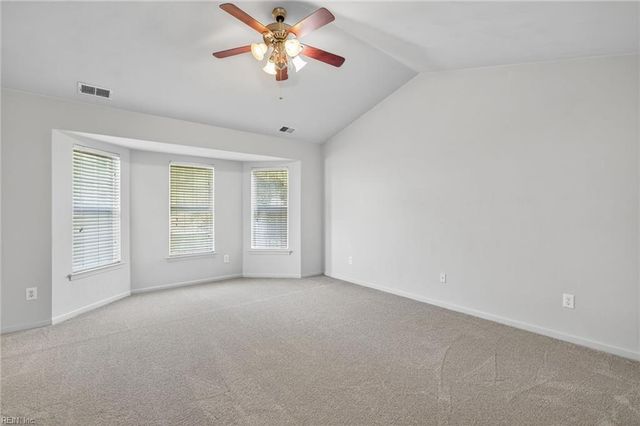 28 Allison Sutton DR, Hampton, VA 23669