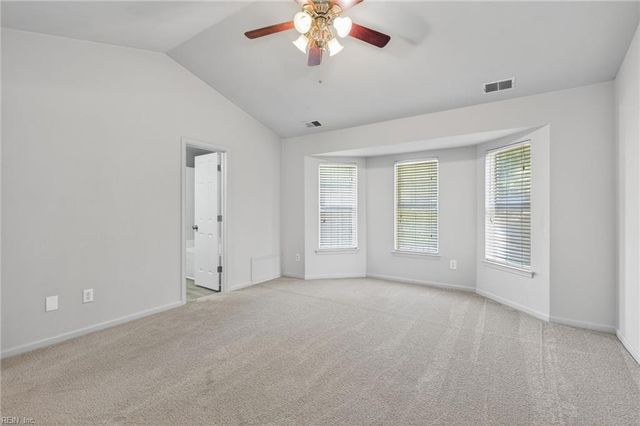 28 Allison Sutton DR, Hampton, VA 23669
