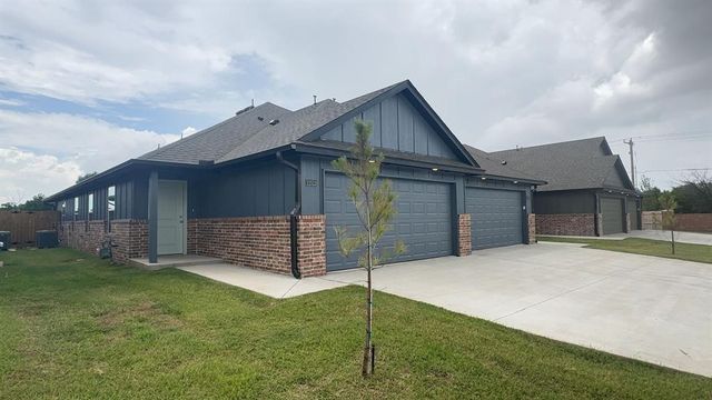 11513 University Drive, Oklahoma City, OK 73114