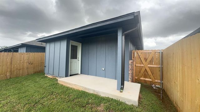 11513 University Drive, Oklahoma City, OK 73114