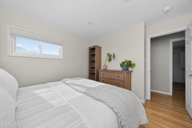 72 Pinehurst Avenue, Albany, NY 12203