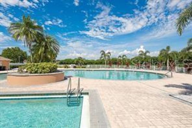 4510 SANIBEL WAY, Bradenton, FL 34203