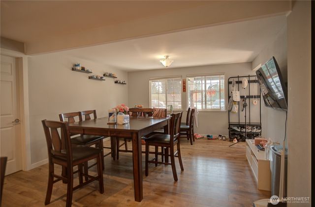 17102 146 Avenue SE, Renton, WA 98058
