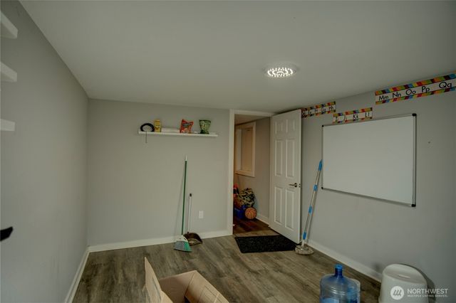 17102 146 Avenue SE, Renton, WA 98058