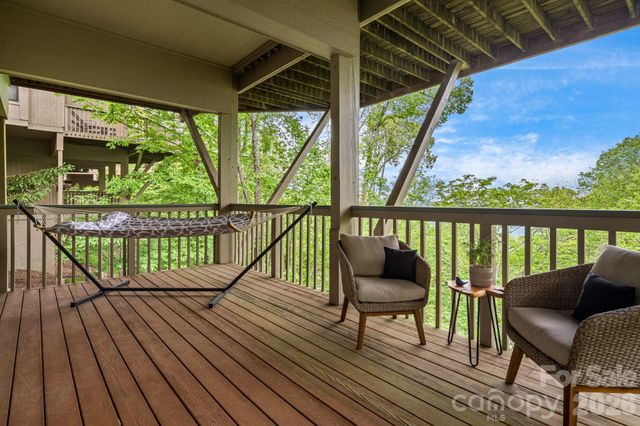 61 Ivy Ridge Road, Burnsville, NC 28714