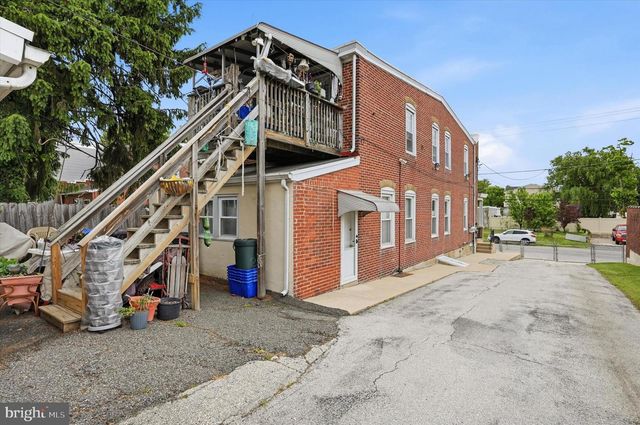 815 TREMONT AVE, Norristown, PA 19401