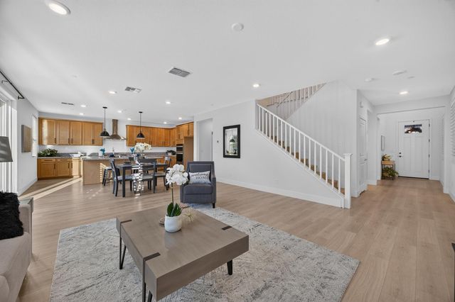58 LEMON TWIST Ct, Sacramento, CA 95833