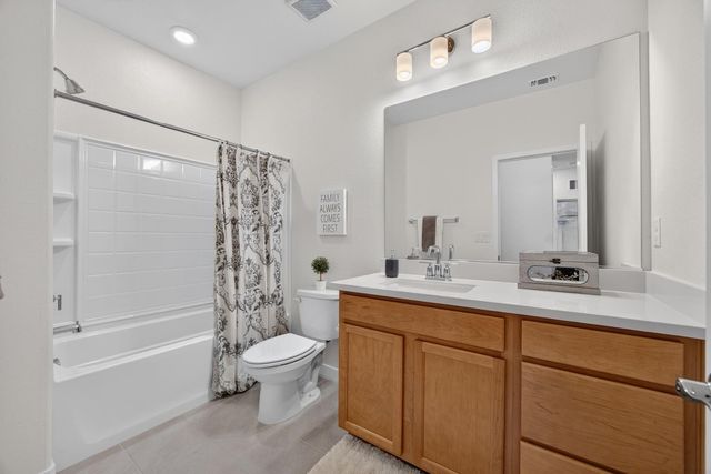 58 LEMON TWIST Ct, Sacramento, CA 95833