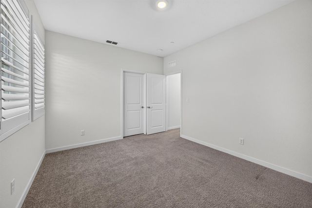 58 LEMON TWIST Ct, Sacramento, CA 95833