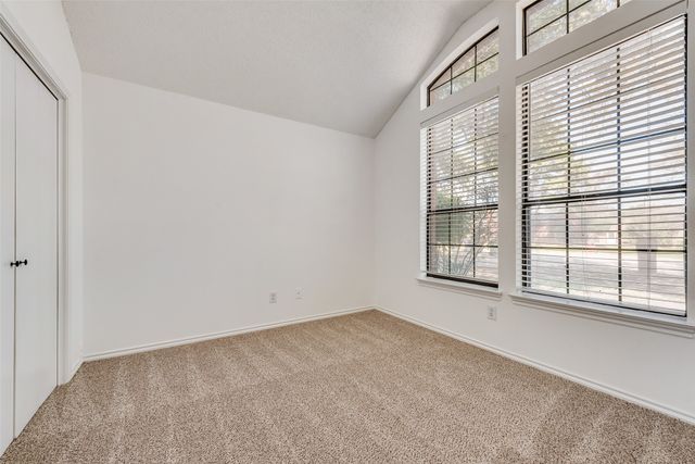 4102 Autumn Ridge Court, Arlington, TX 76016