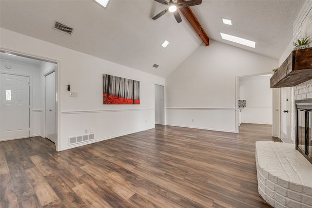 4102 Autumn Ridge Court, Arlington, TX 76016