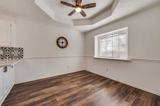 4102 Autumn Ridge Court, Arlington, TX 76016