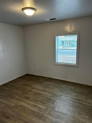 1628 N WOODLAND, Amarillo, TX 79107