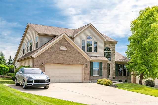 584 Lake Front Drive, Lebanon, OH 45036